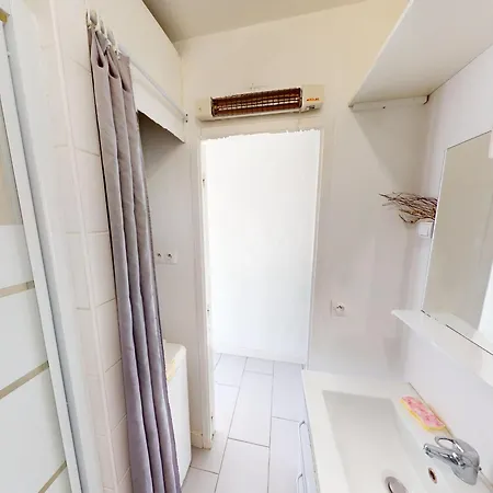 Appartement T2 Frontignan-plage Avec Terrasse Et Parking - Fr-1-785-33